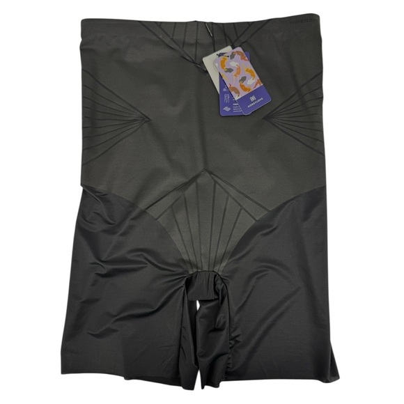 HoneyLove ShadowSculpt High-Waist Short in Black Vamp Size 1X - Picture 3 of 13